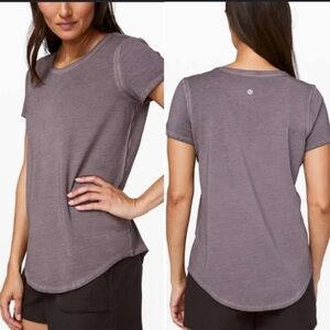 LULULEMON SHORT SLEEVE T SHIRT